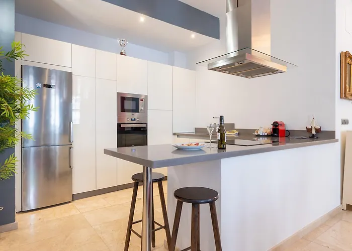 Panther Alfalfa Apartment Seville